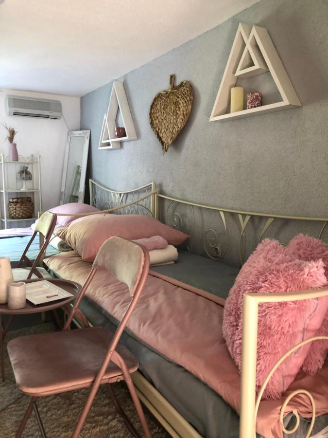 Apartman Indira Вісоко Екстер'єр фото